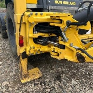foto New Holland B100C