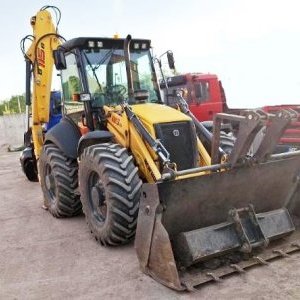 foto NewHolland B115B joystick platniczki koparko-ladowarka